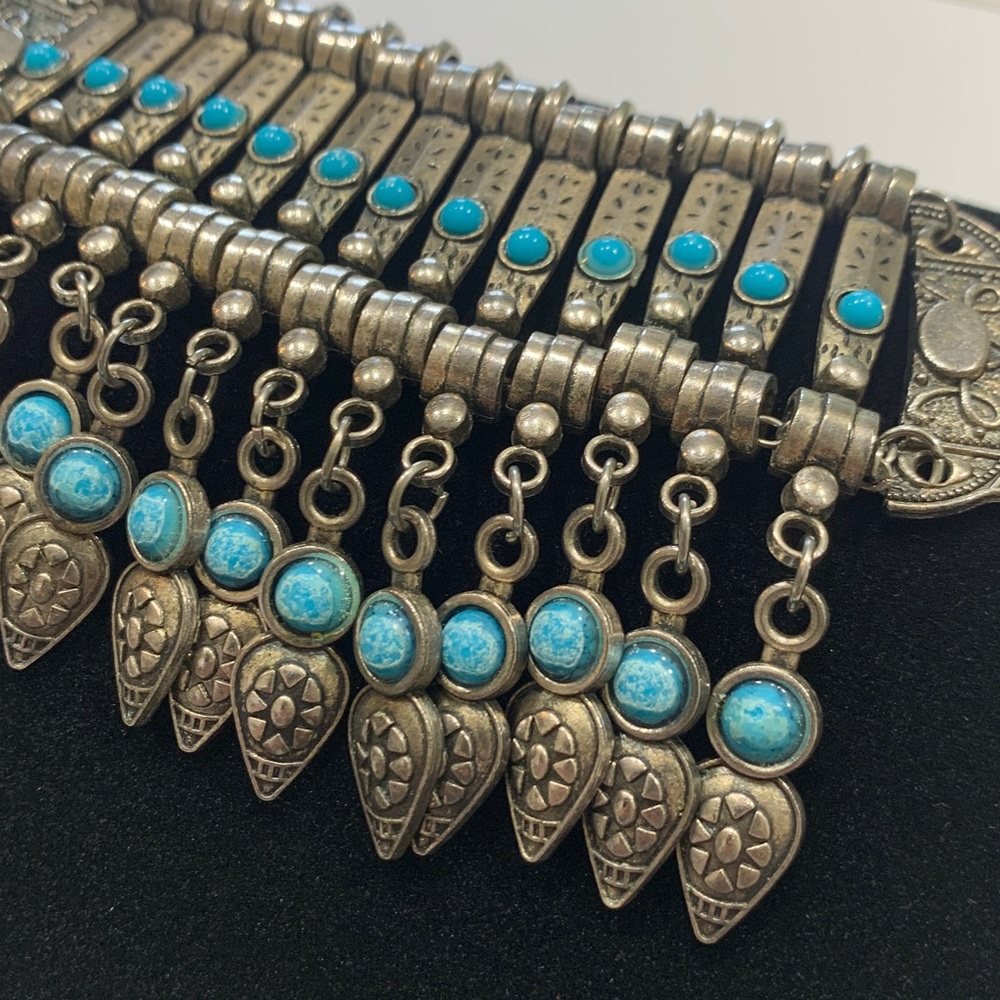 Vintage looking silver and turquoise bracelet - Picture 6 of 8